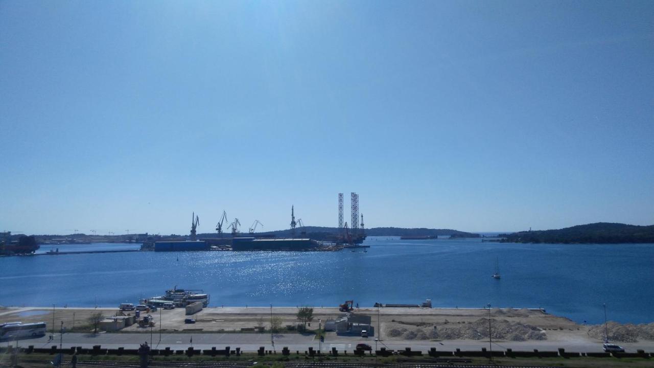 Apartment R&M Пула Екстер'єр фото