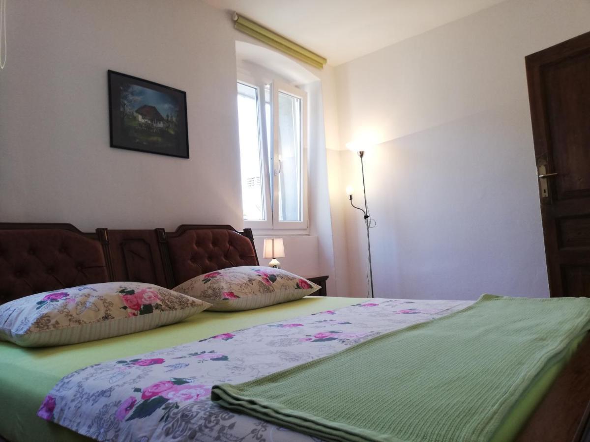 Apartment R&M Пула Екстер'єр фото