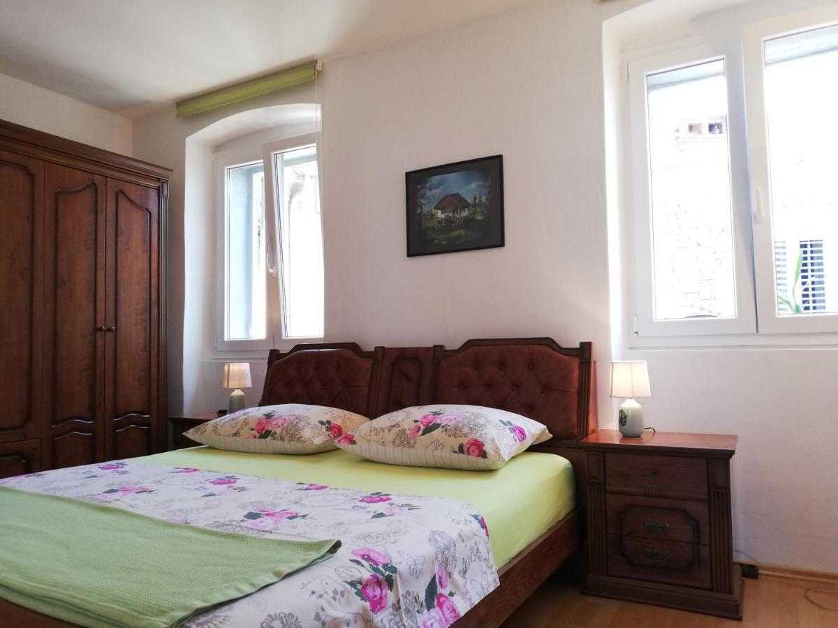 Apartment R&M Пула Екстер'єр фото